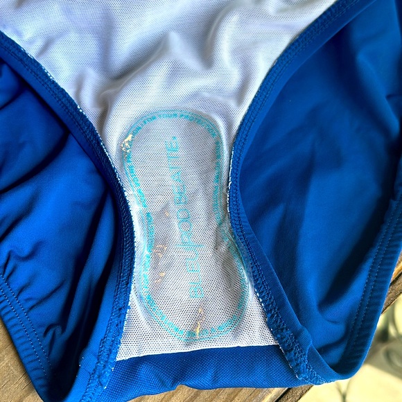 Bleu Rod Beattie Suit - Picture 4 of 6